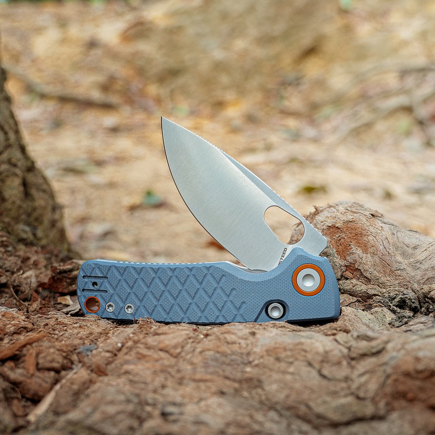 Porcupine | Blue Crosshatch G10 + Satin 14C28N - A2621