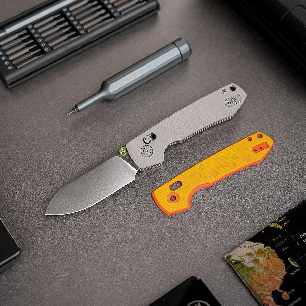 Raccoon Crossbar 2.0 ModSwap™ | Grey G10 + Satin Nitro-V - A4904