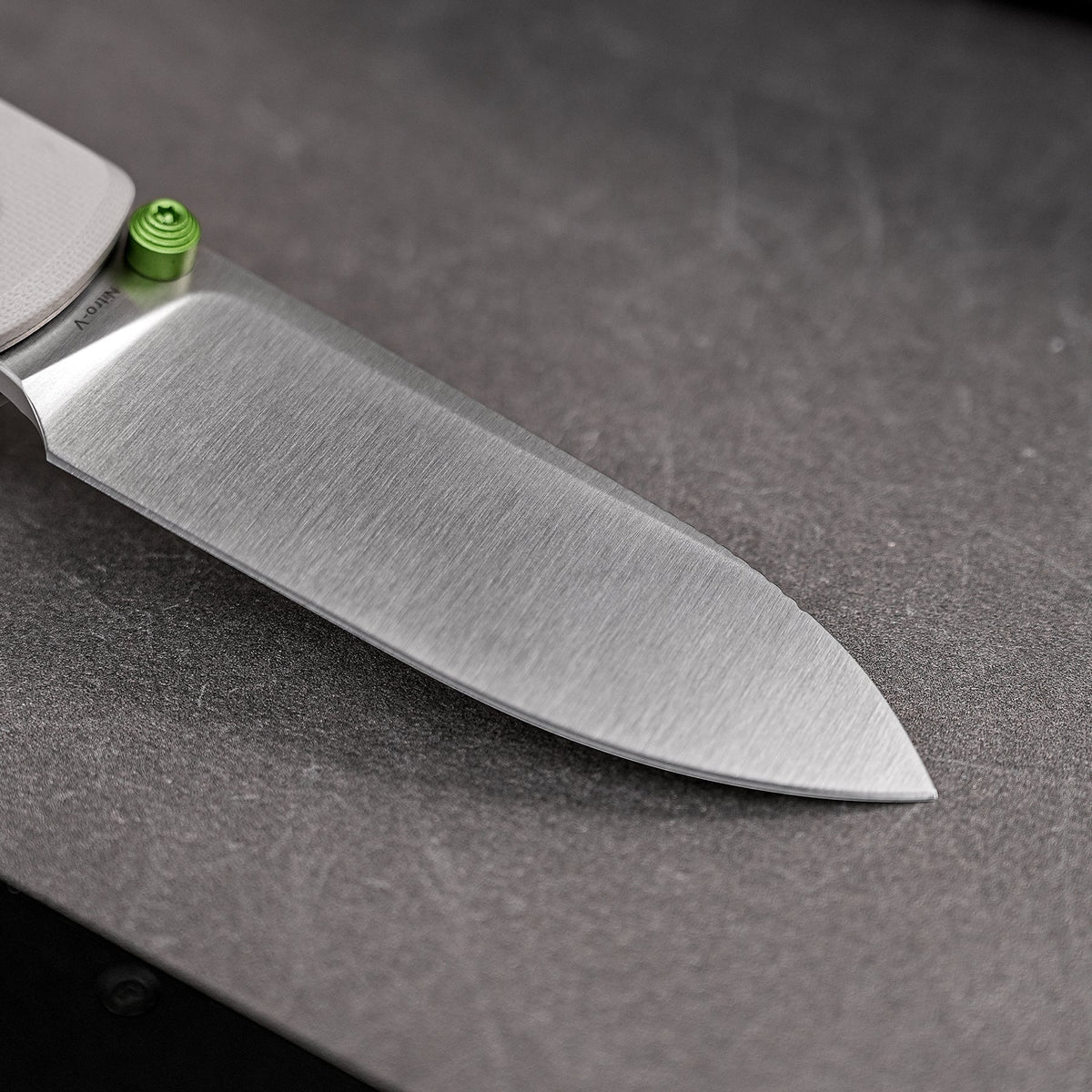 Raccoon Crossbar 2.0 ModSwap™ | Grey G10 + Satin Nitro-V - A4904