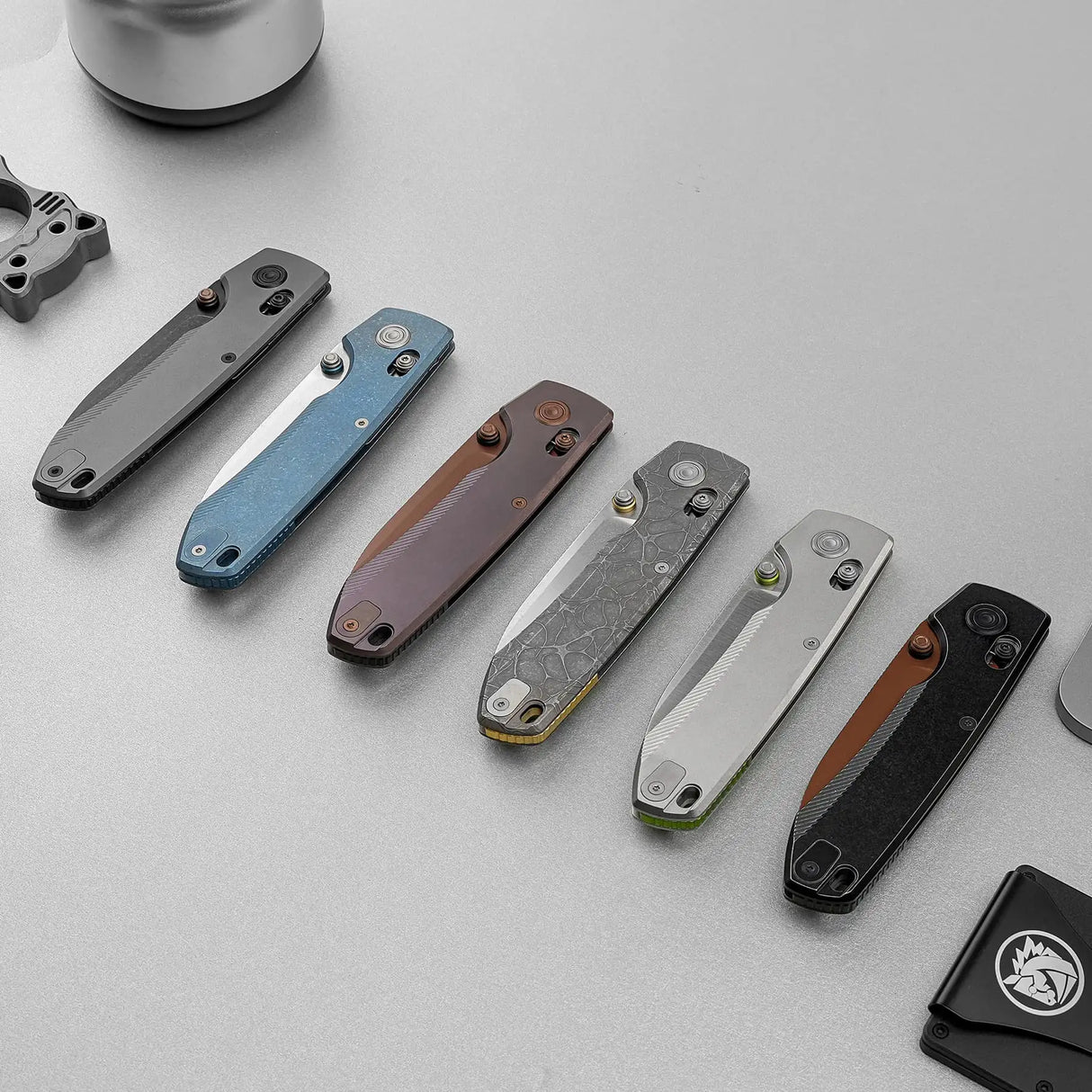 Raccoon TiSlim™ | Blue Ti + Stonewash 154CM