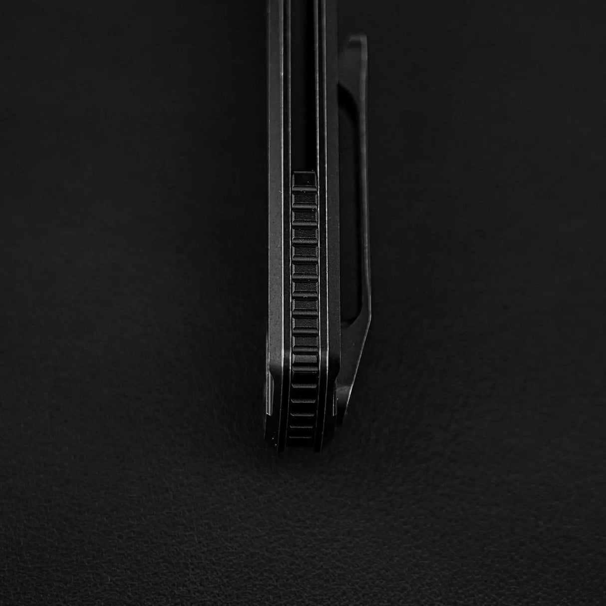 Raccoon TiSlim™ | Black Ti + Copper Dune 154CM