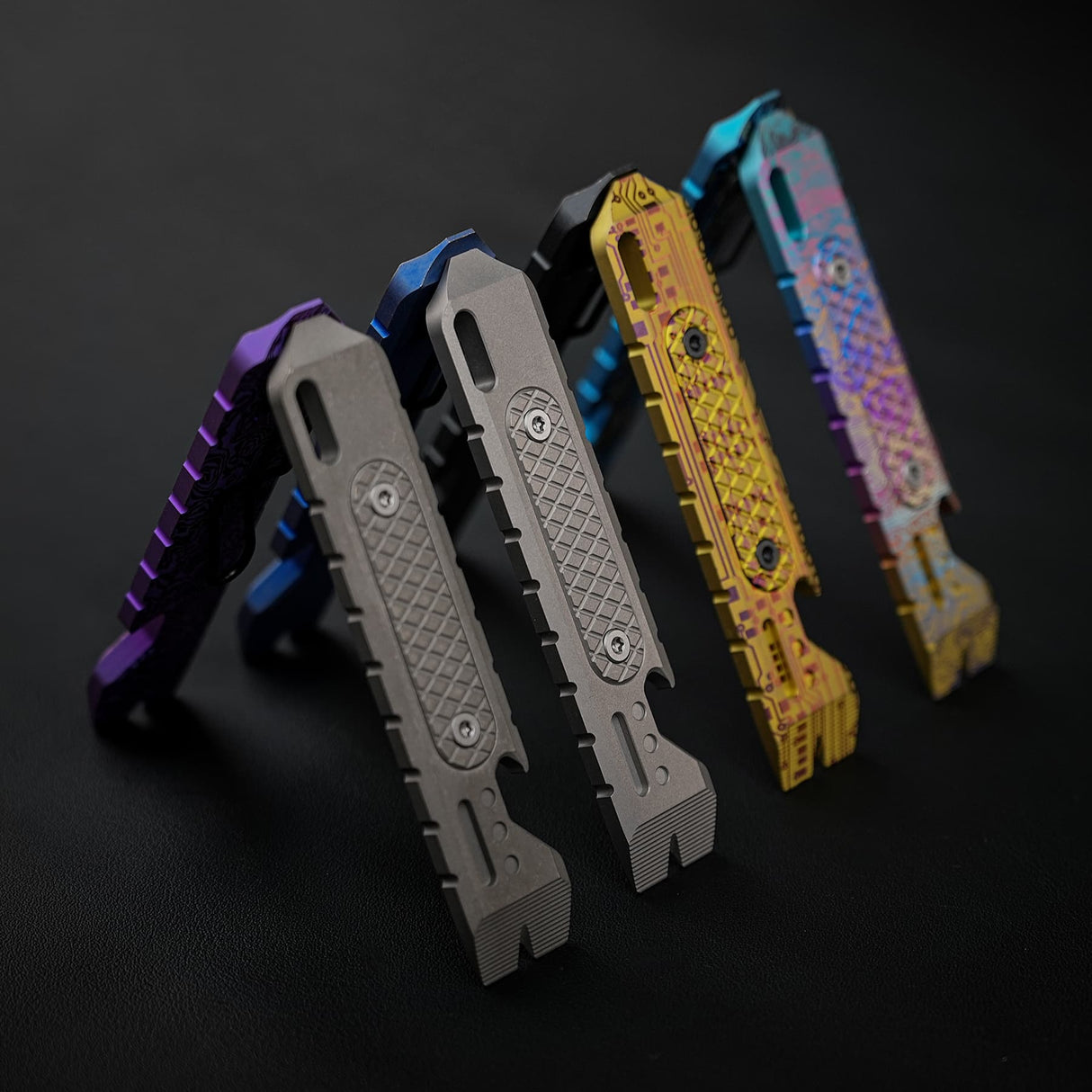 Shark Bomb Prybar 2.0 | Stonewash Ti - X0168