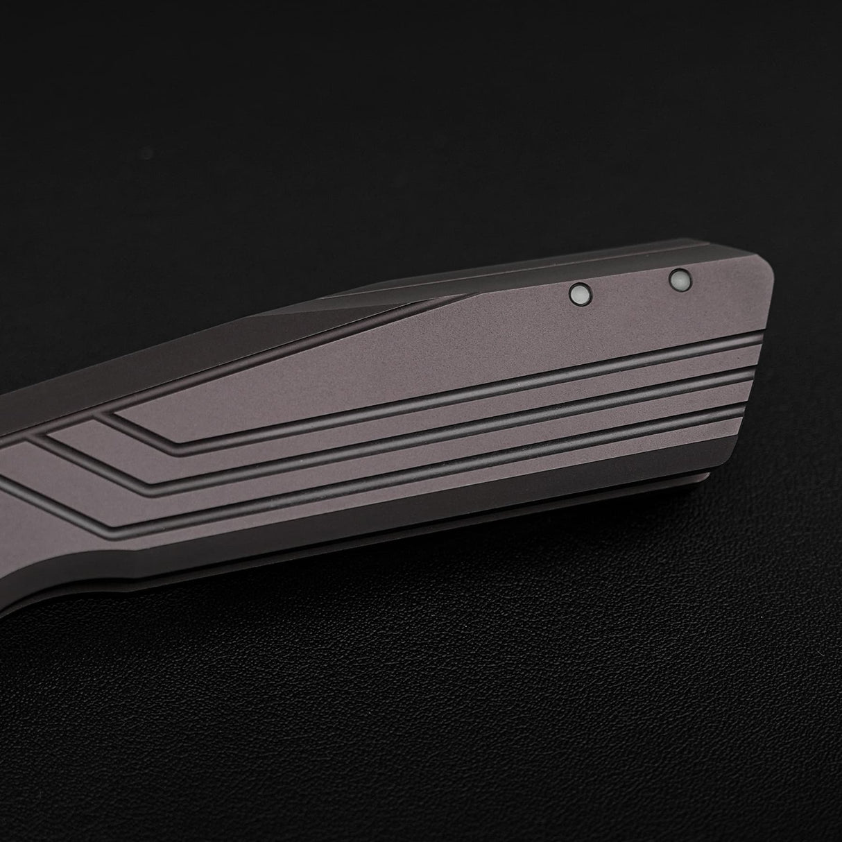 Xeno | Dark Red-Purple Ti + Satin Vanax