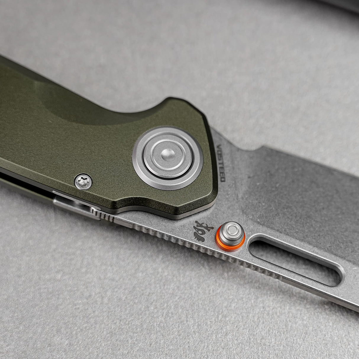 Zander - Vanchor Lock® | Olive Green Aluminium + Stonewash S35VN - A4602