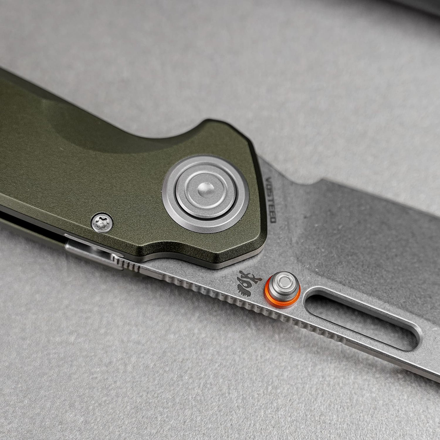 Zander - Vanchor Lock® | Olive Green Aluminium + Stonewash S35VN - A4602