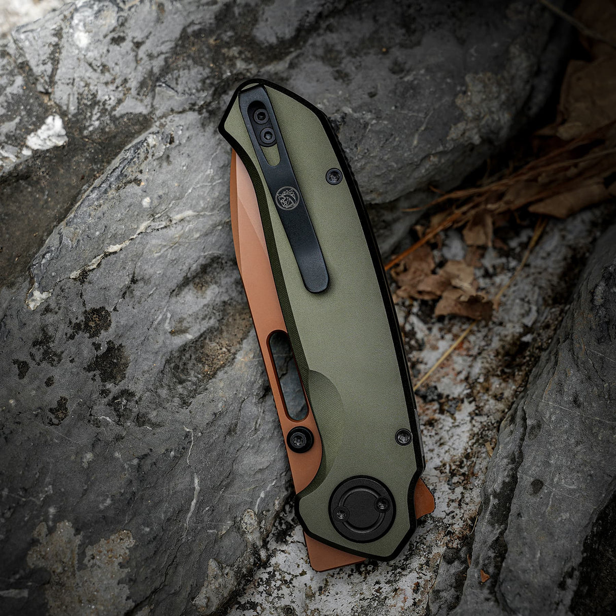 Zander - Vanchor Lock® | Olive Green Aluminium + Coper Dune S35VN - A4604