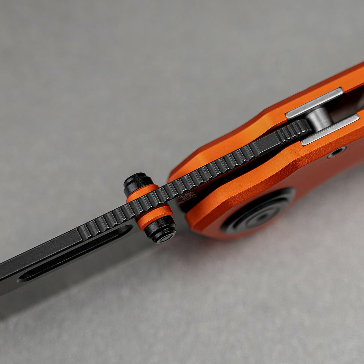 Zander - Vanchor Lock® | Orange Aluminium + Blackwash S35VN - A4606