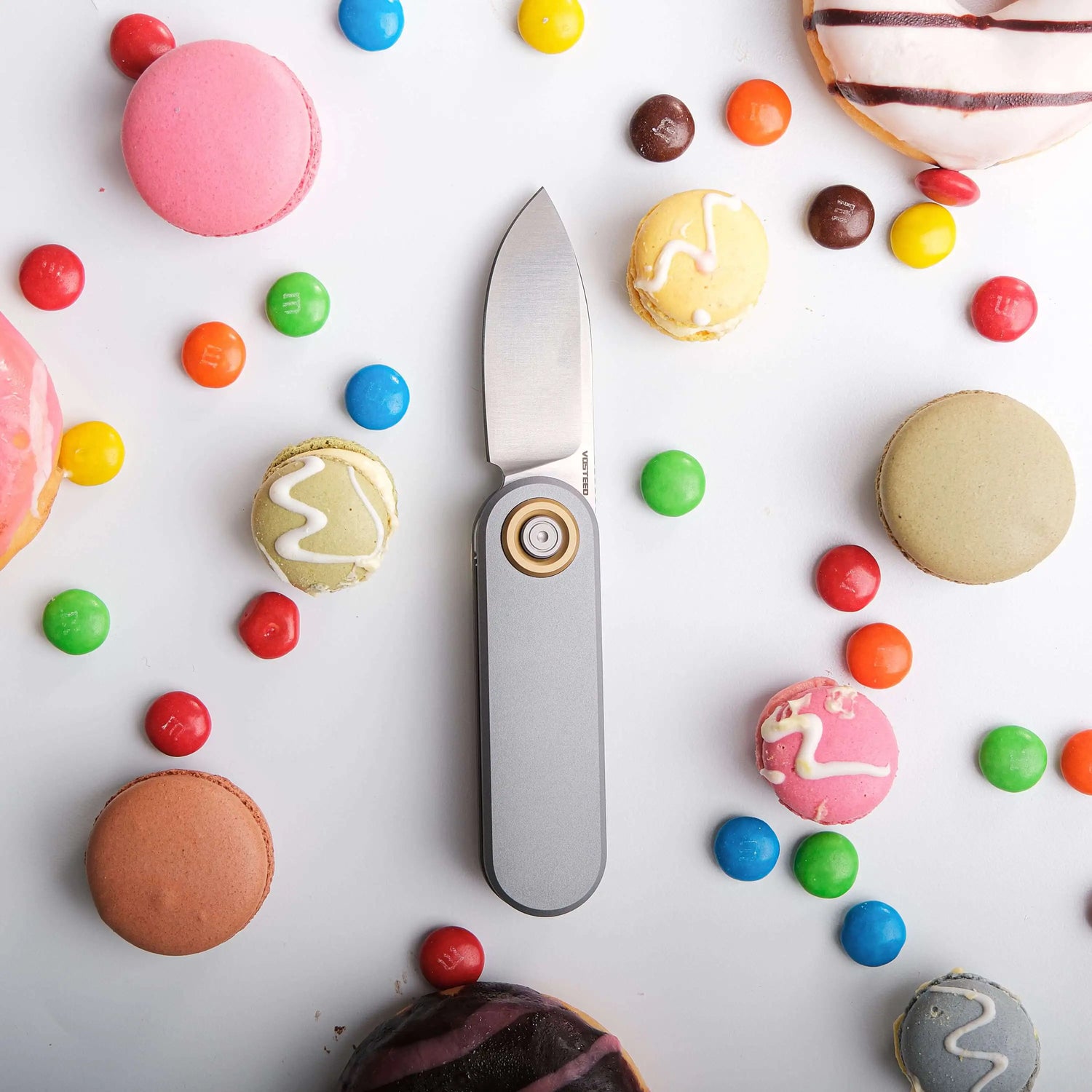 Corgi V | Grey Aluminium + 14C28N - A3703