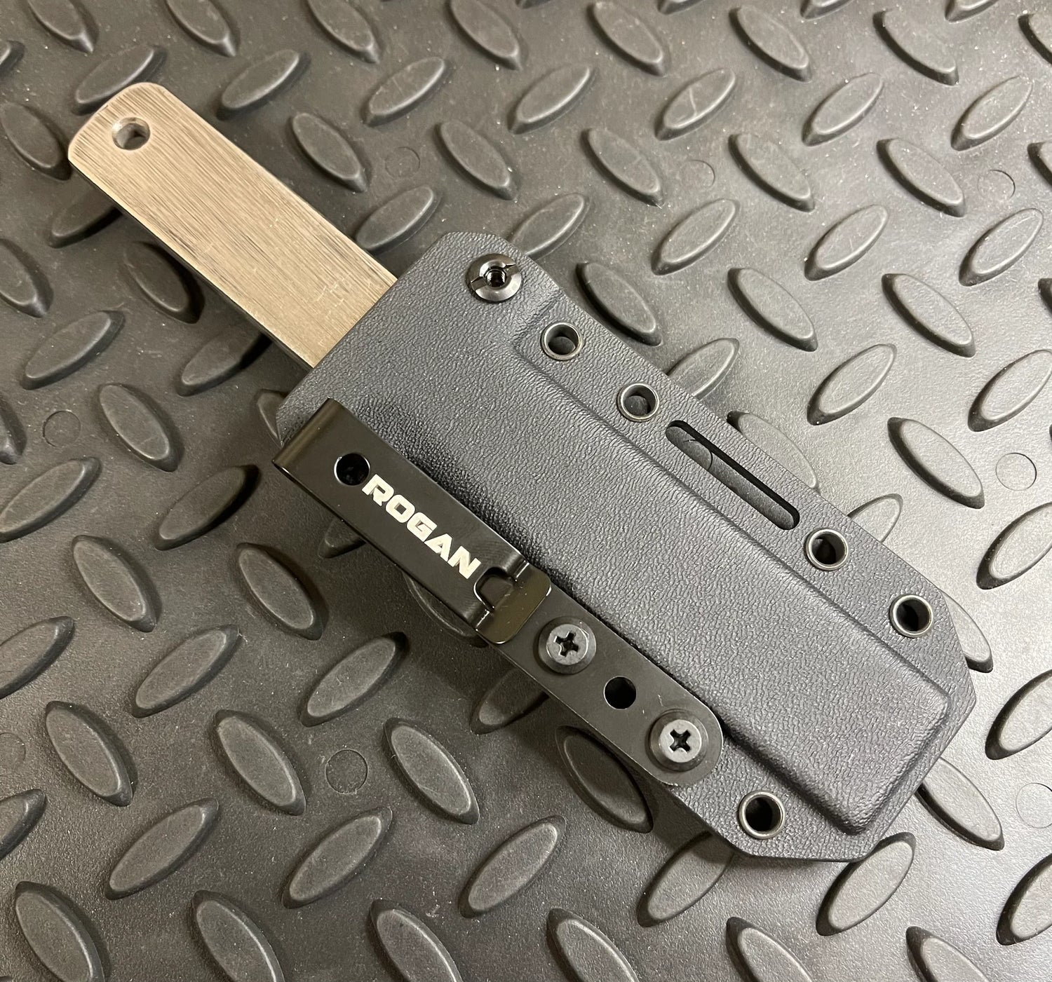 MUTT FOREMAN Pry Bar